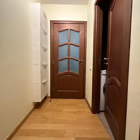 Appartamento Spacious 2bedroom -living Comfort Bucarest