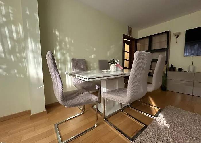 Apartman Spacious 2bedroom -living Comfort *