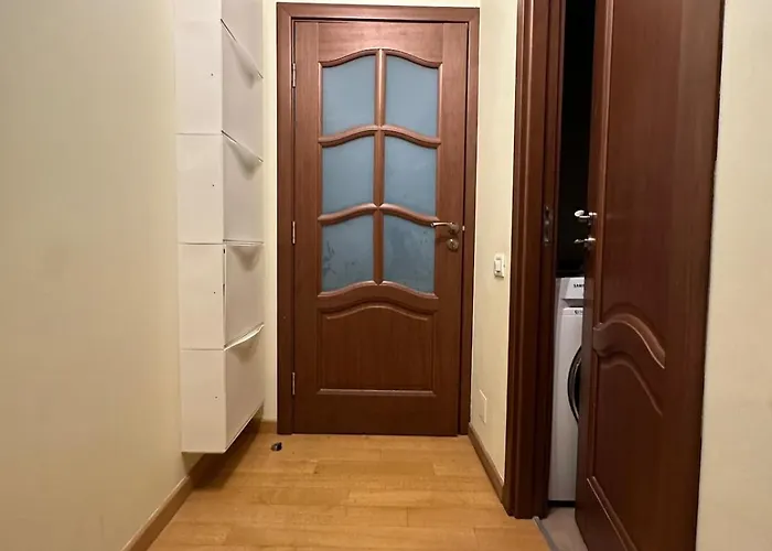 Апартаменти Spacious 2bedroom -living Comfort Бухарест